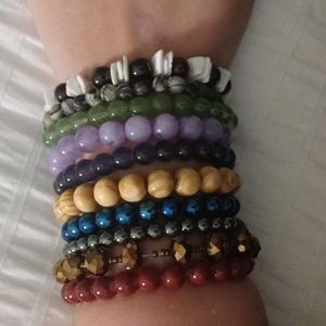 Stretchy bracelets